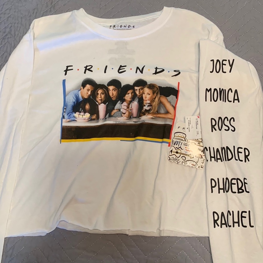 Friends Girls Juniors Long Sleeve T-Shirt Size Medium New With Tag Cast Sleeve